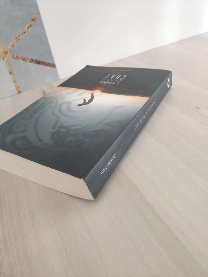 Livre grand format L'homme à la tête de chat Tahl histoire vraie - photo numéro 5