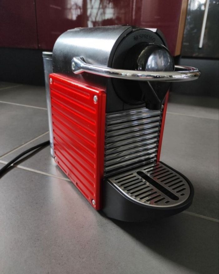 Machine à café Nespresso Krups Pixie - photo numéro 2