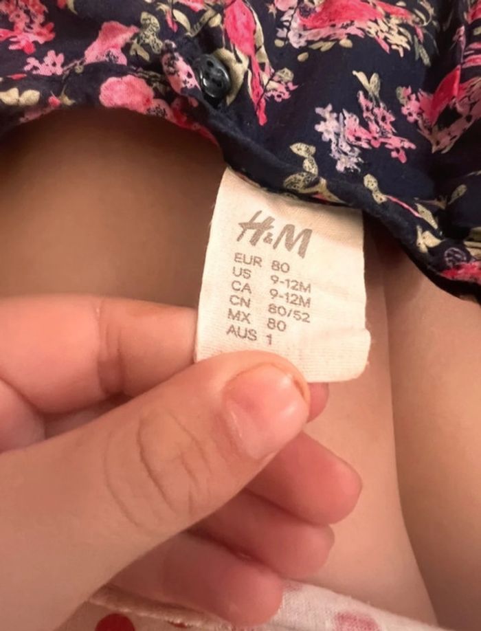 Robe à fleur H&M 9-12 mois - photo numéro 2