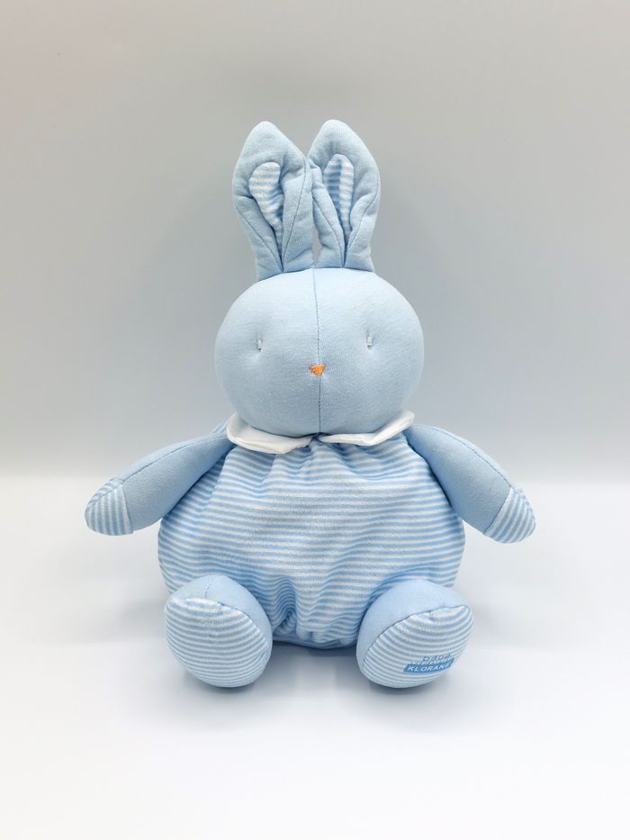 Peluche doudou lapin boule bleu rayures Bébé KLORANE col blanc 25 cm assis
