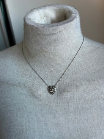 Collier avec pendentif 