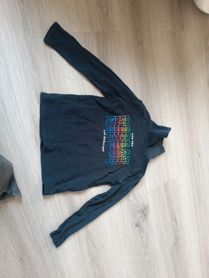 Tee shirt manche longue Kiabi 5ans