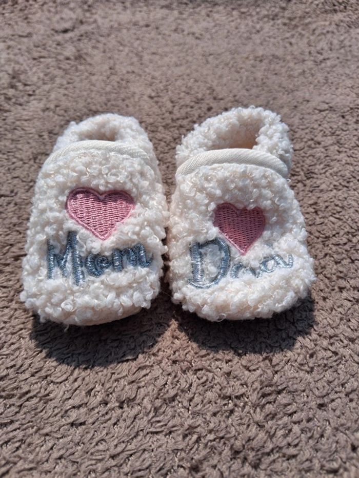 Chaussons bébé coeur - photo numéro 2