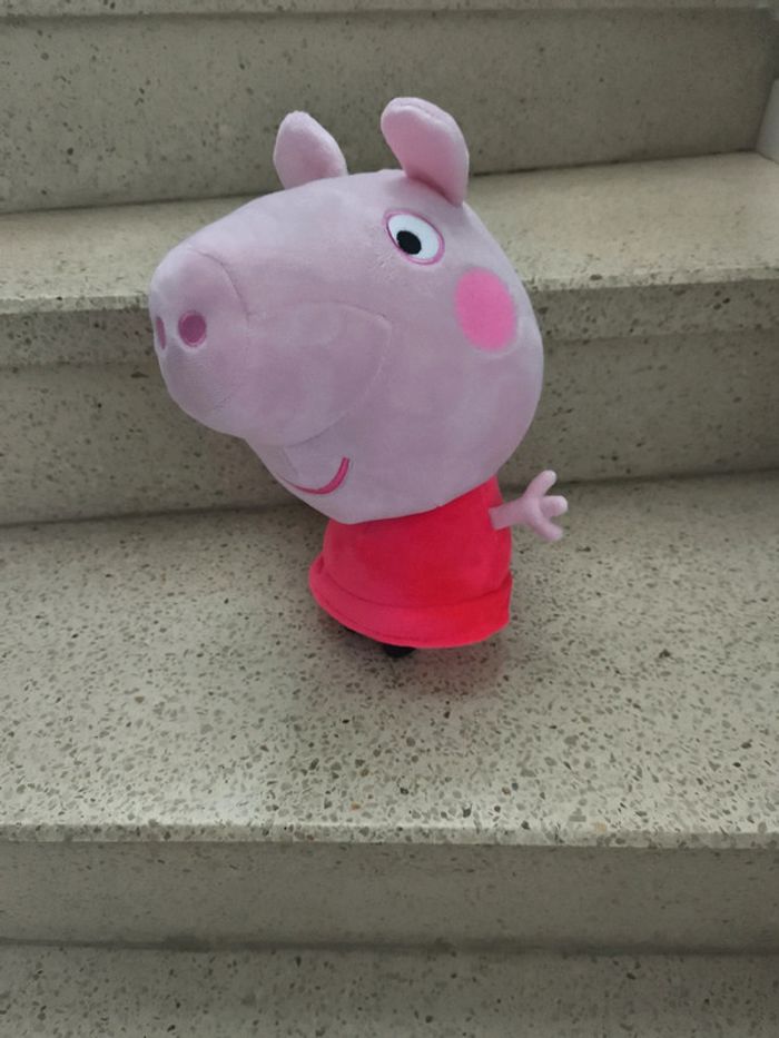 Peluche Peppa Pig 31 cm - photo numéro 2
