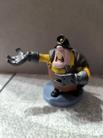 Disney Pixar figurine le démolisseur les indestructibles 2