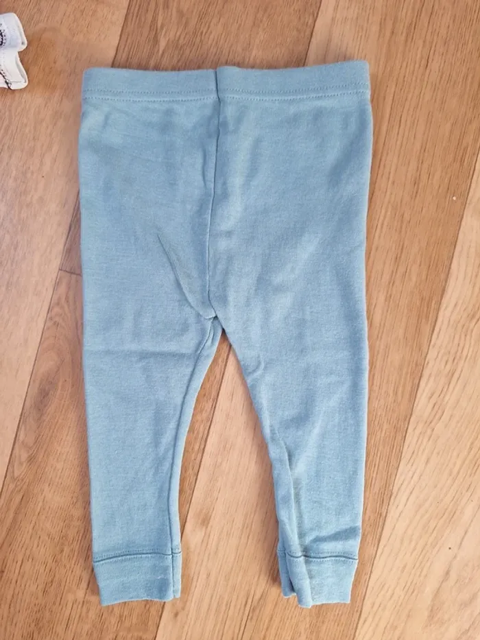 Ensemble bodie + legging PetitBateau en 6mois - photo numéro 7