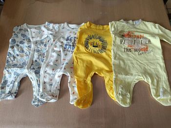 Pyjamas légers 1 mois