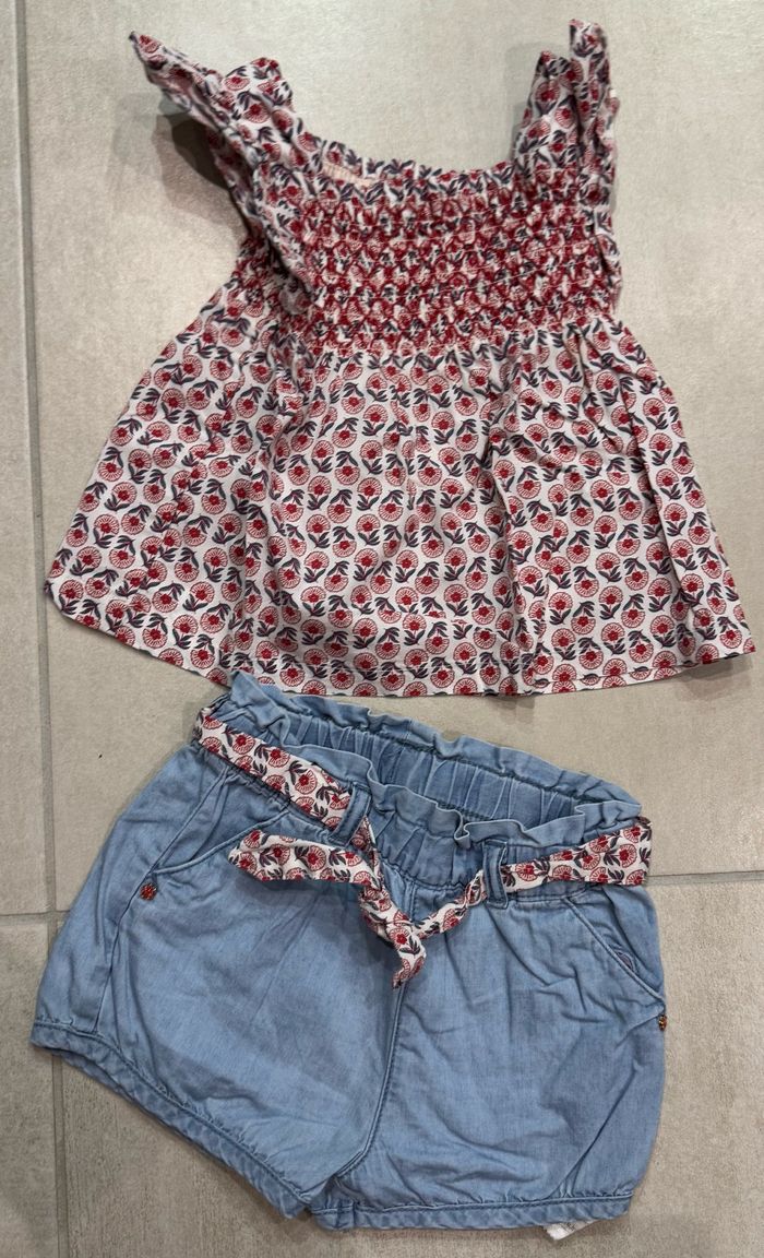 Lot vêtements fille 12 mois - photo numéro 9