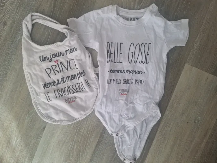 Body et bavoir petit boucan 12-18mois