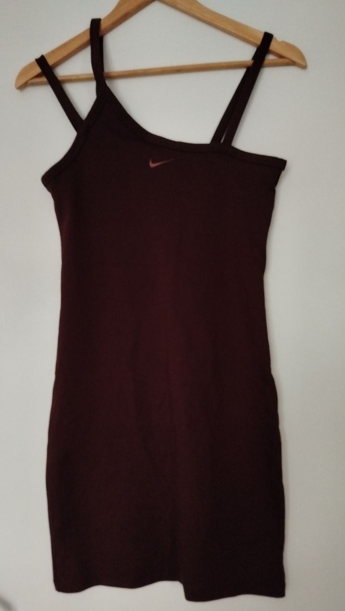 Robe Nike T S