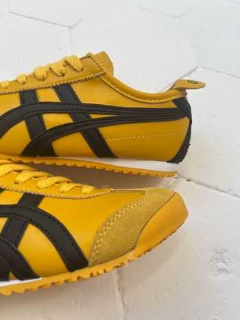 Asics Onitsuka Tiger Mexico 66 Jaune Noir Blanc  37 très bonne état avec boîte 