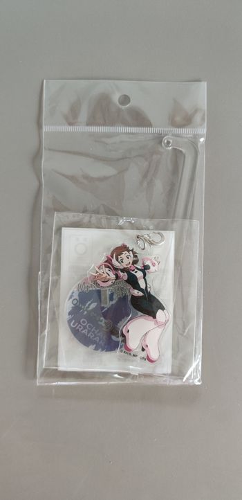 Standee acrylique Uraraka Ochaco – My Hero Academia – Tokyo Skytree – Édition limitée – Import Japon