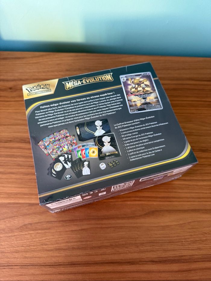 Coffret dresseur d’Elite Pokemon. Mega évolution Gardevoir. Totalement neuf. - photo numéro 4