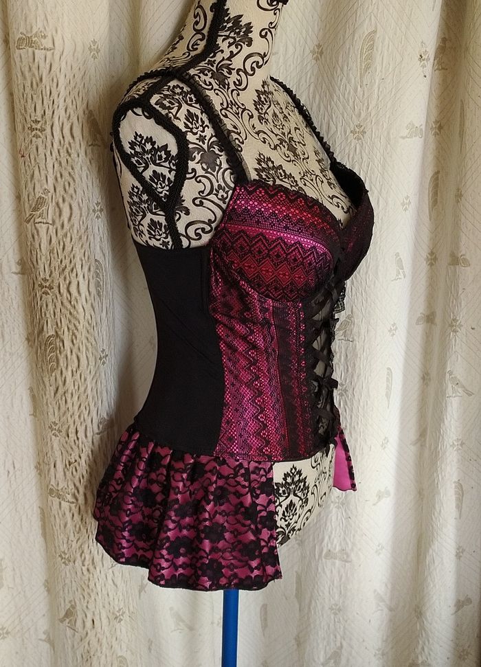 Bustier lingerie noir et rose 90B marque sexkiss - photo numéro 3