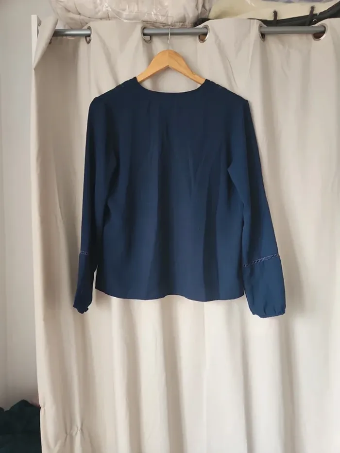 🌺Blouse à manches longues bleu marine Etam T38/M🌺 - photo numéro 2
