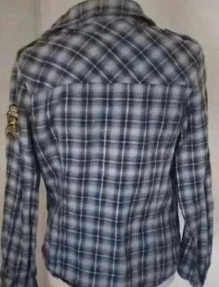 Chemise Jennyfer taille 40 - photo numéro 4