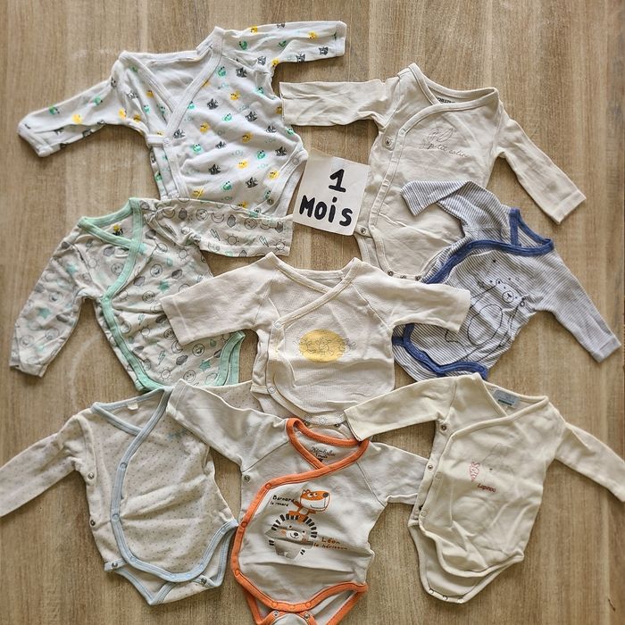 Lot de bodies 1mois garçon - photo numéro 1