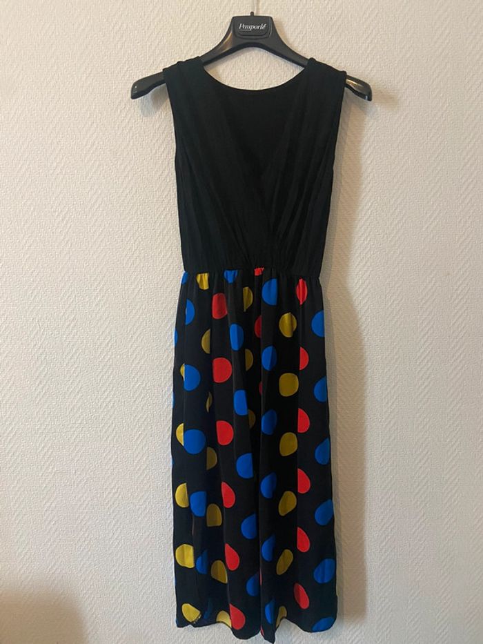 Robe à pois colorés