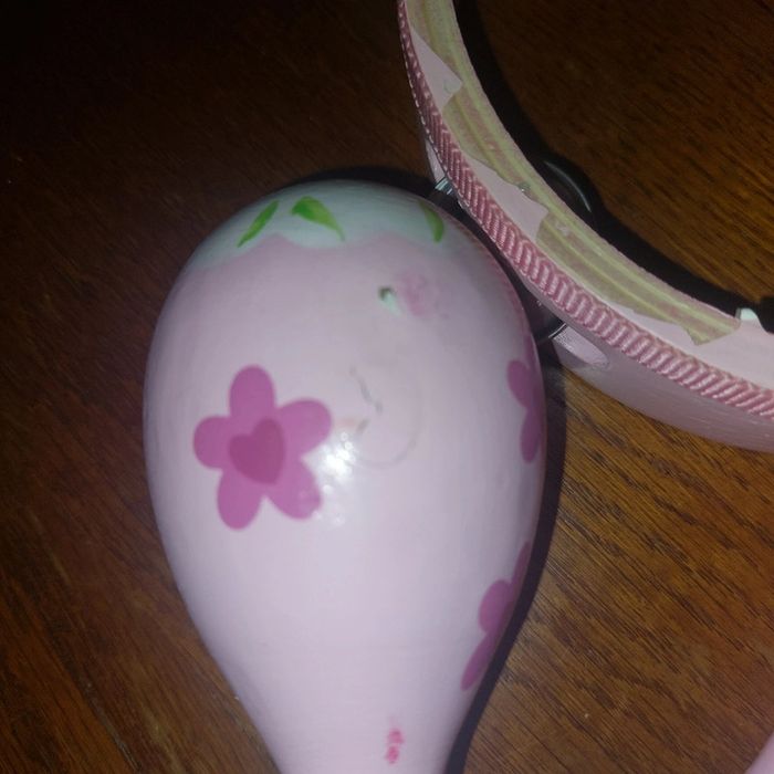 Maracasses et tambourin - photo numéro 2