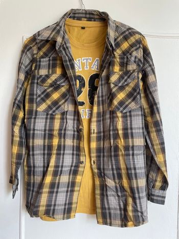 Ensemble T-shirt  chemise 