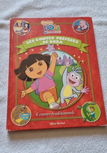 Livre Dora l'exploratrice