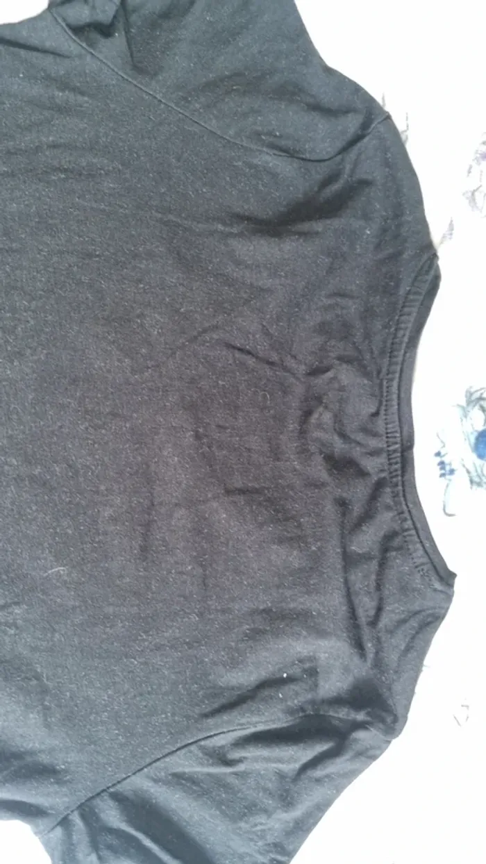 Tee-shirt kaporal xs en bon état - photo numéro 10