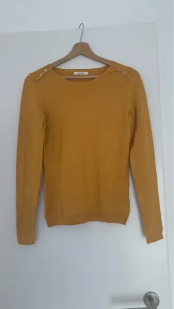 Pull fin moutarde