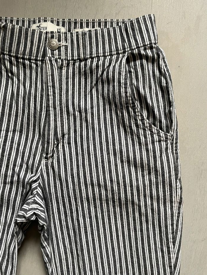 Pantalon rayé Hollister - Ultra High-Rise (XS) - photo numéro 2