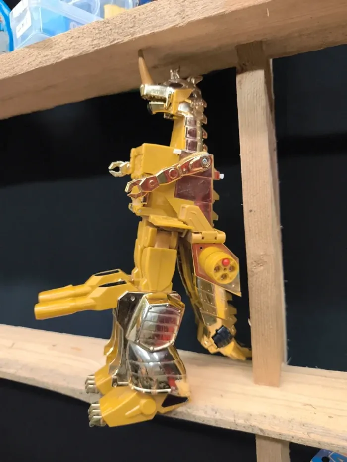 Robot boot Takara 1995 dinosaure rex doré golden or brave goldran nagoya dragon power transformers - photo numéro 13