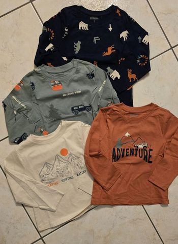 (Neufs non portés)🥰😍 lot teeshirts ml 4ans Garçon 💙