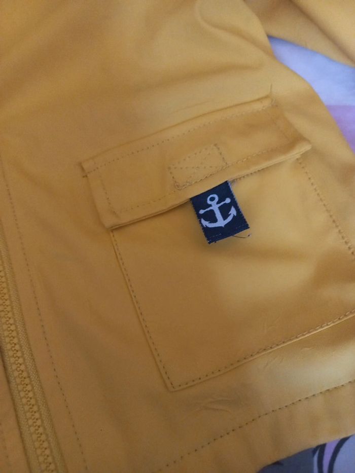 Petit imperméable - photo numéro 3