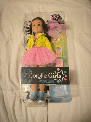 Zoe Londres poupée corolle