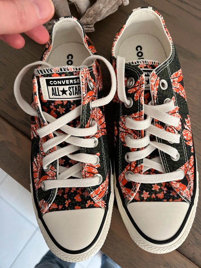 Converse taille 38 - photo numéro 2