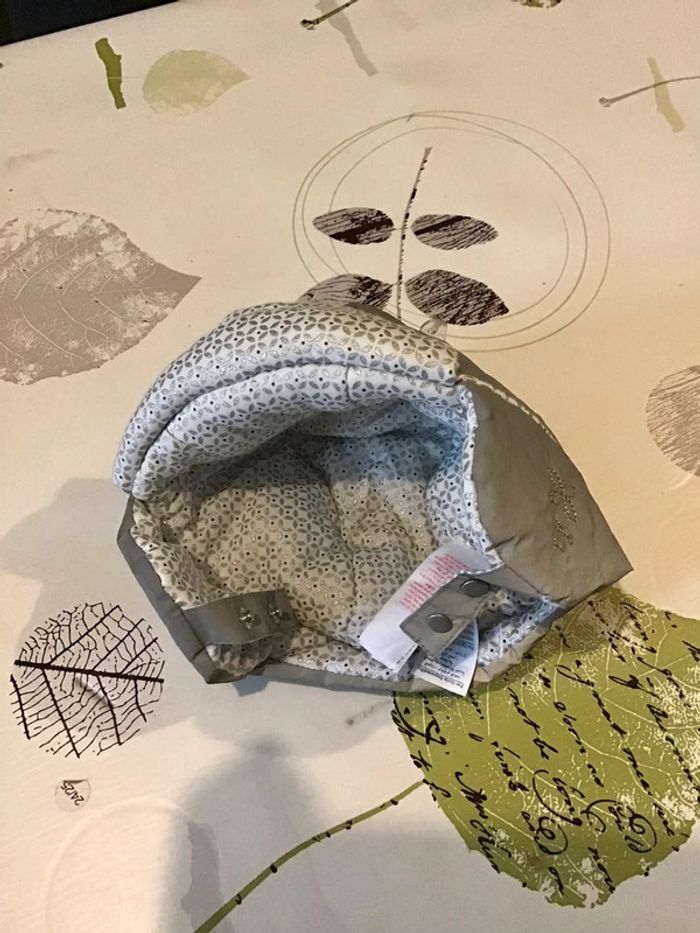 Bonnet imperméable taille 18/23 mois gris blanc et argenté marque Obaibi - photo numéro 2