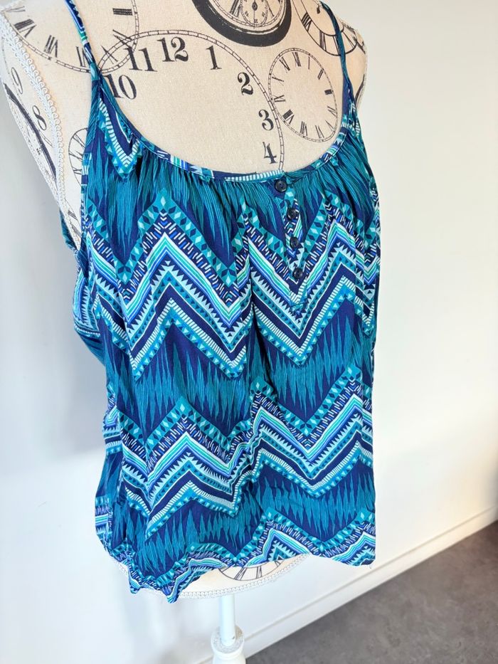 Top fluide - photo numéro 3