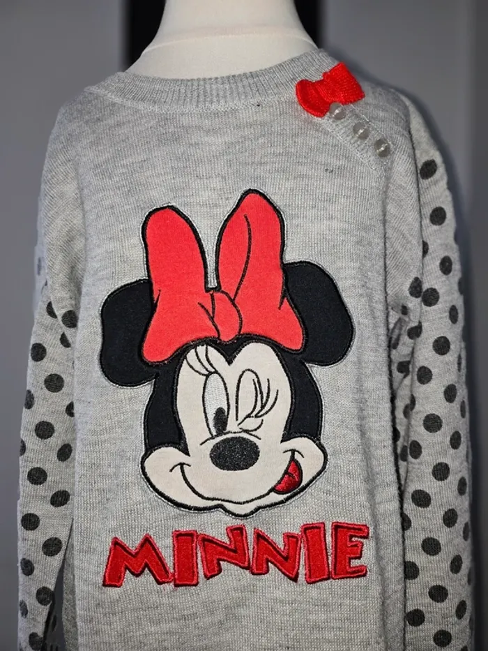 Pull Minnie 8 ans - photo numéro 3