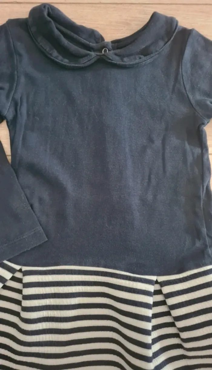Robe Petit Bateau 3 ans - photo numéro 2