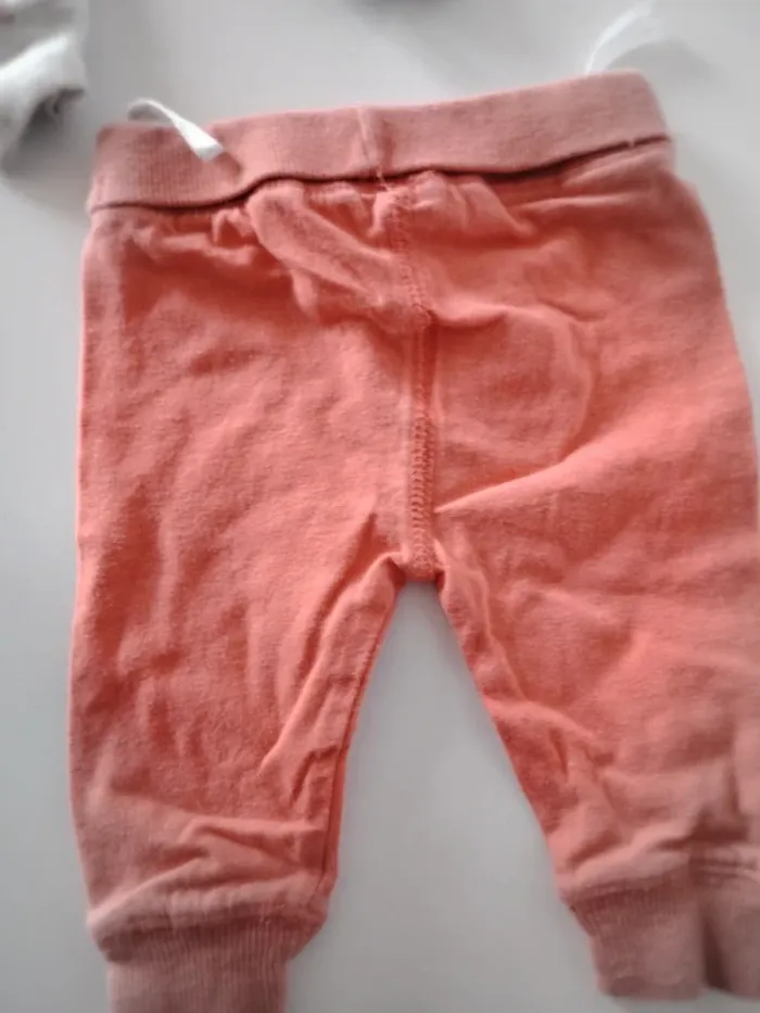 Lot de 2 pantalons 1 mois - photo numéro 4