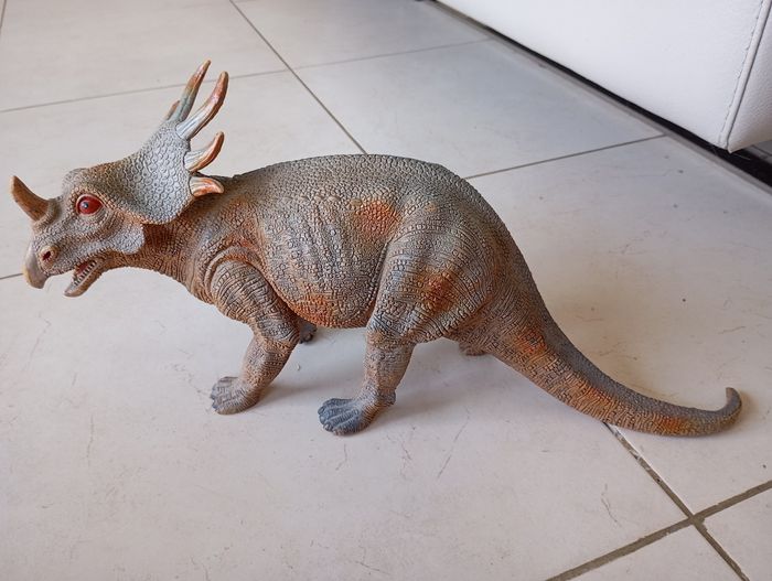 Figurine Grand dinosaure protoceratops - photo numéro 2
