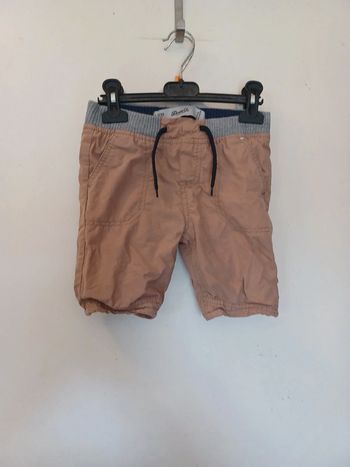 Short 4/ 5 ans 110cm