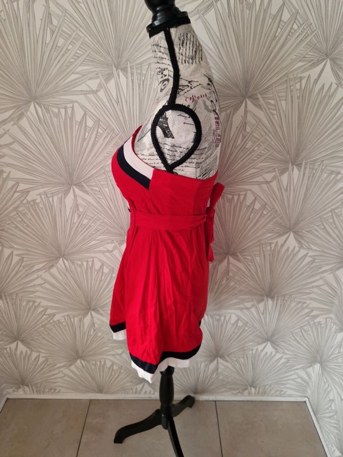 Jolie robe bustier taille 36 made in Italy - photo numéro 3