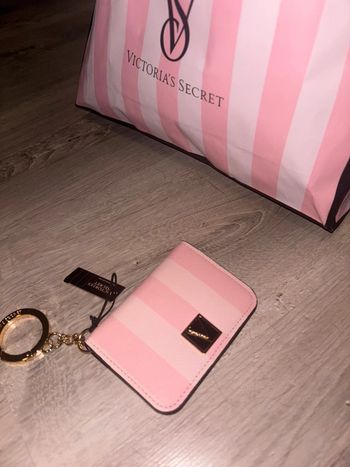Porte carte victoria’s secret