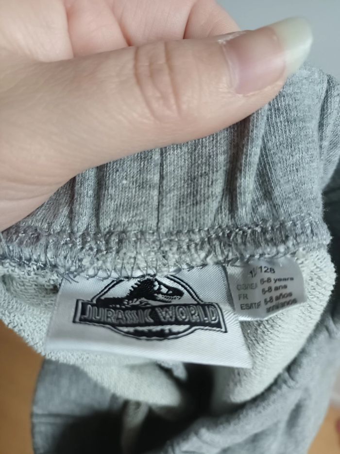 Short garçon 7/8 ans - photo numéro 3