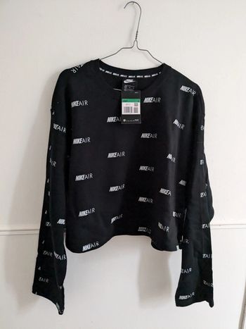 Pull Nike noir et blanc