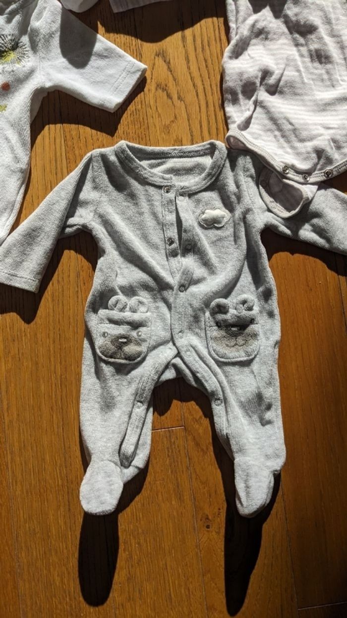 Lot pyjamas 0 mois hiver - photo numéro 6