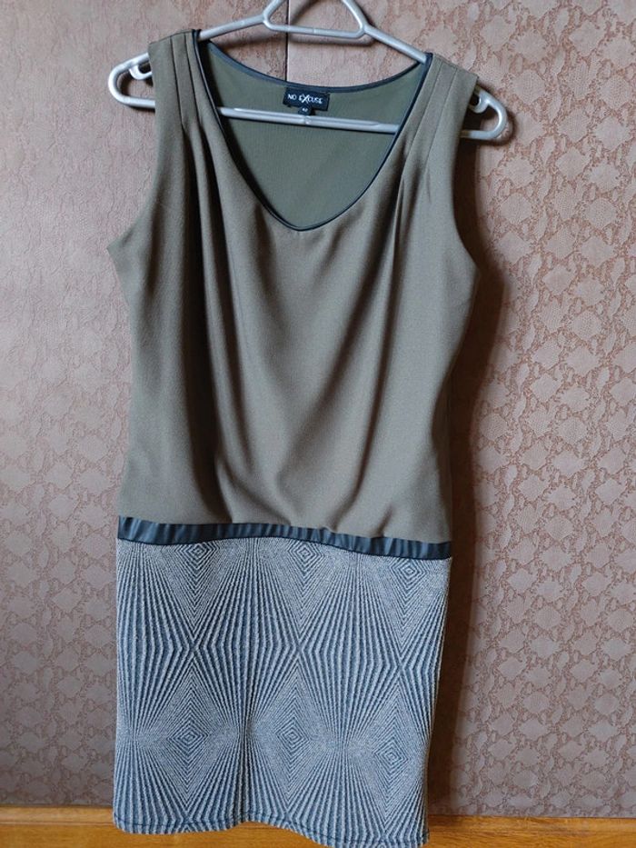 Robe kaki no excuse 42