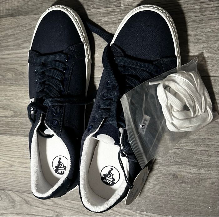 Chaussures JOTT pour homme, neuves jamais portées, taille 41 - photo numéro 3
