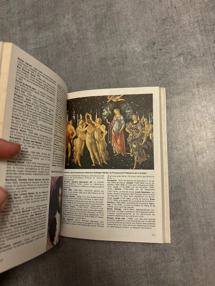 Livre réponse à tout - photo numéro 3