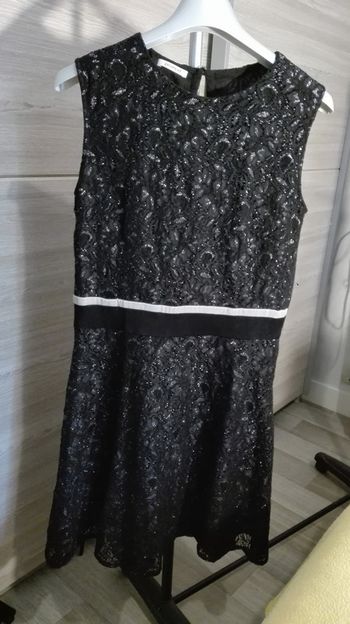 Robe noir