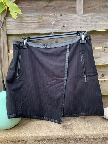 Jupe semi porte-feuille petite rayures de Promod taille 42